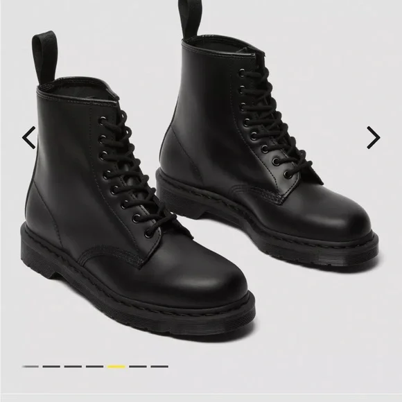 1460 Mono smooth leather lace up boot by Dr. Marten - Picture 3 of 13